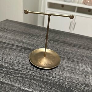 Elegant Gold Jewelry Stand